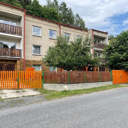 Apartmány Pod Přehradou Chřibská Exterior foto